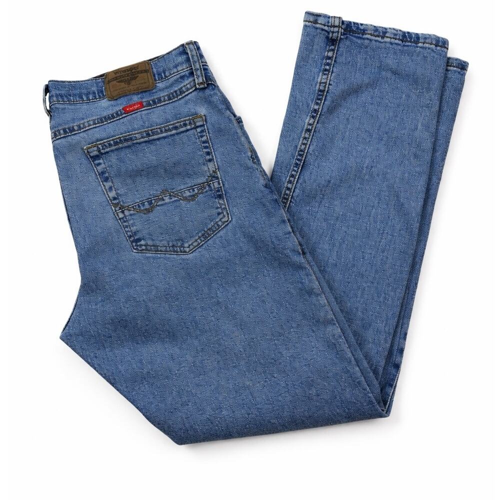 Wrangler Slim Straight Jeans | Classic Medium Wash Denim | Timeless Fit Size 29